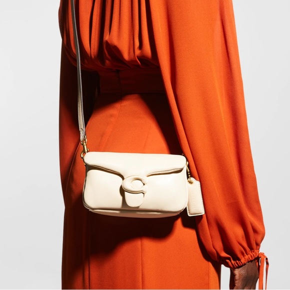 COACH pillow tabby small crossbody bag - Picture 16 of 16